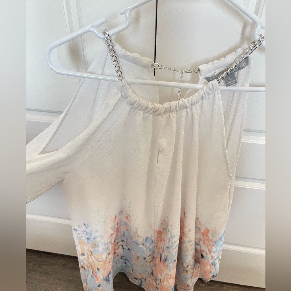Valerie Stevens White and Blue Floral Blouse